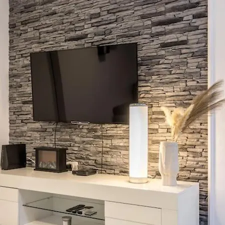 Paradise Garden * Split