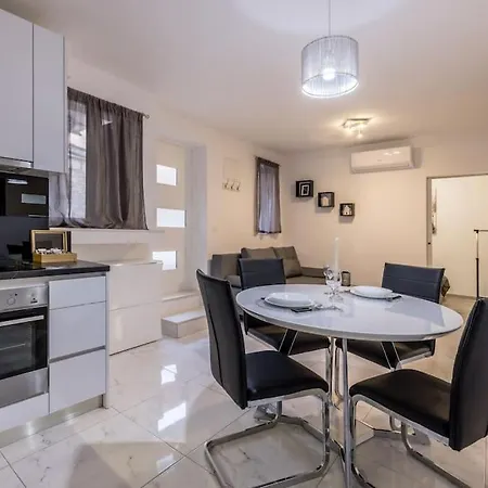 Paradise Garden Apartament Split