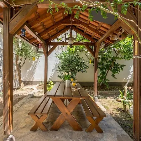 Paradise Garden