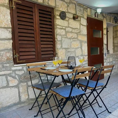 Paradise Garden شقة