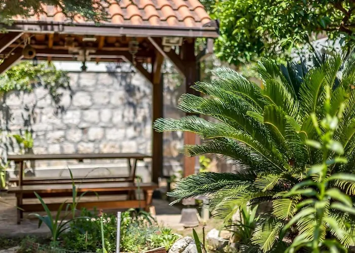 Paradise Garden *